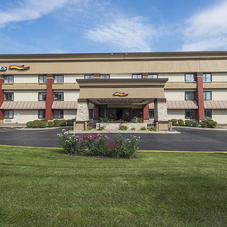 Baymont By Wyndham Chicago/Alsip Hotel Exterior foto