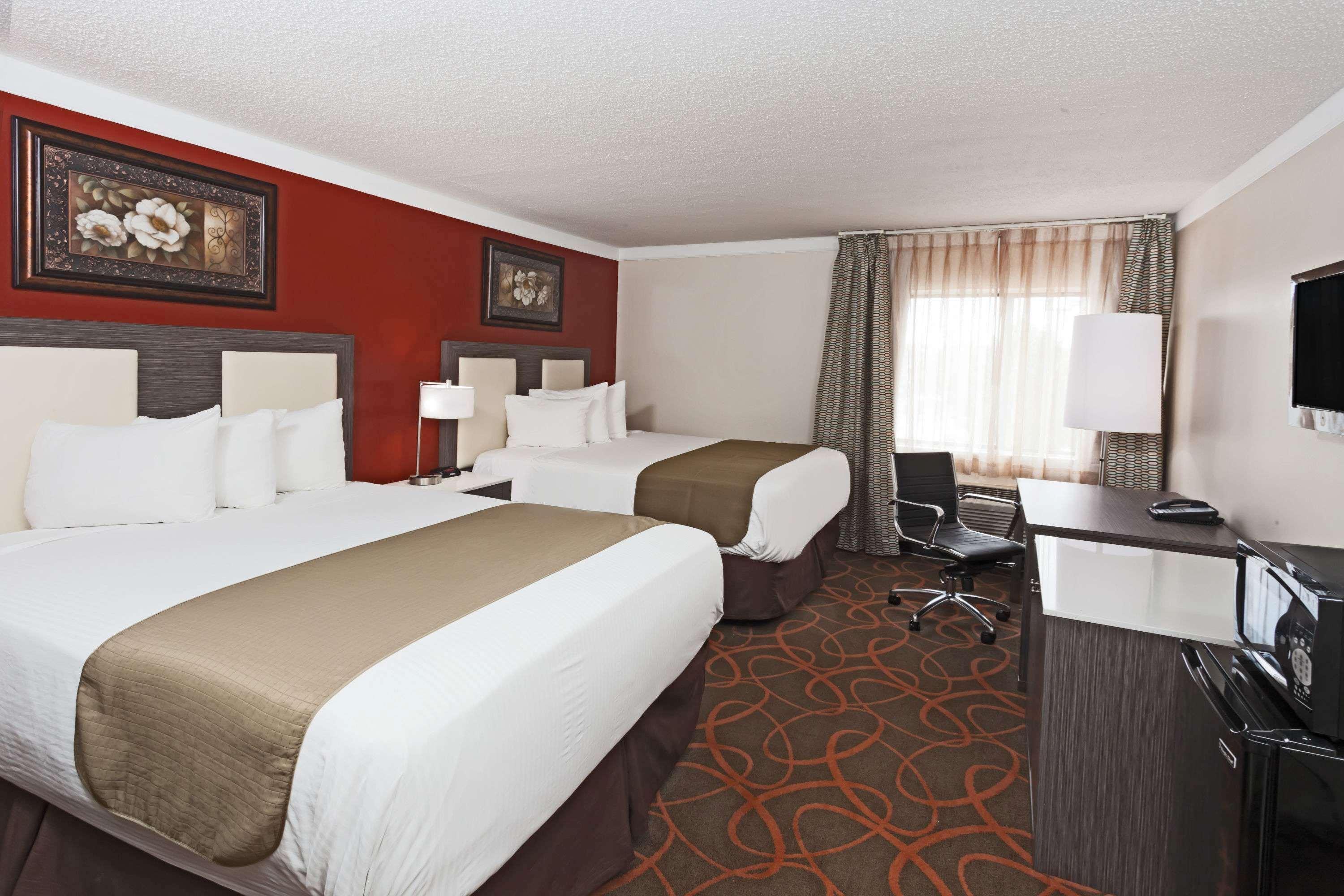 Baymont By Wyndham Chicago/Alsip Hotel Exterior foto