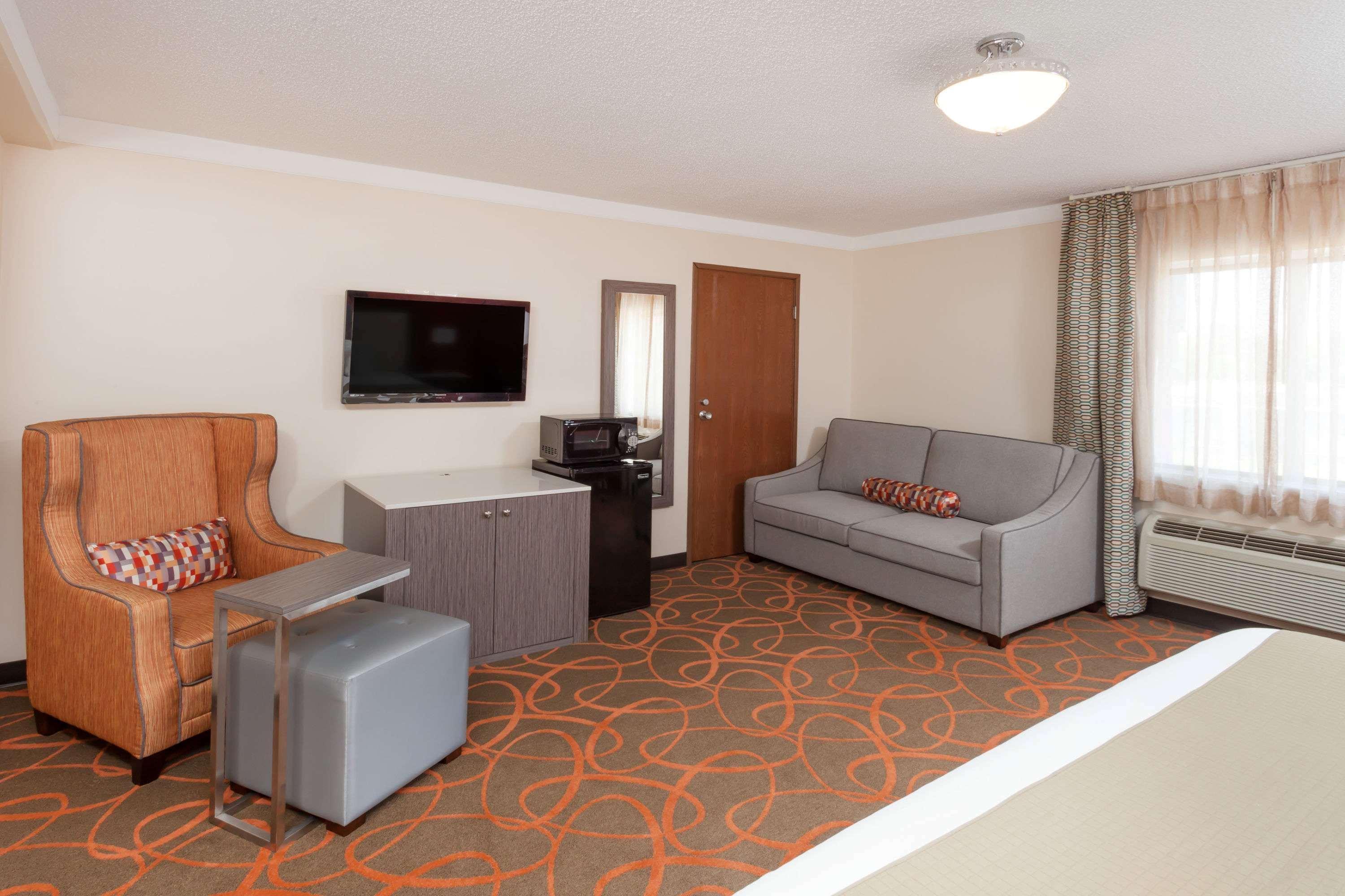 Baymont By Wyndham Chicago/Alsip Hotel Exterior foto